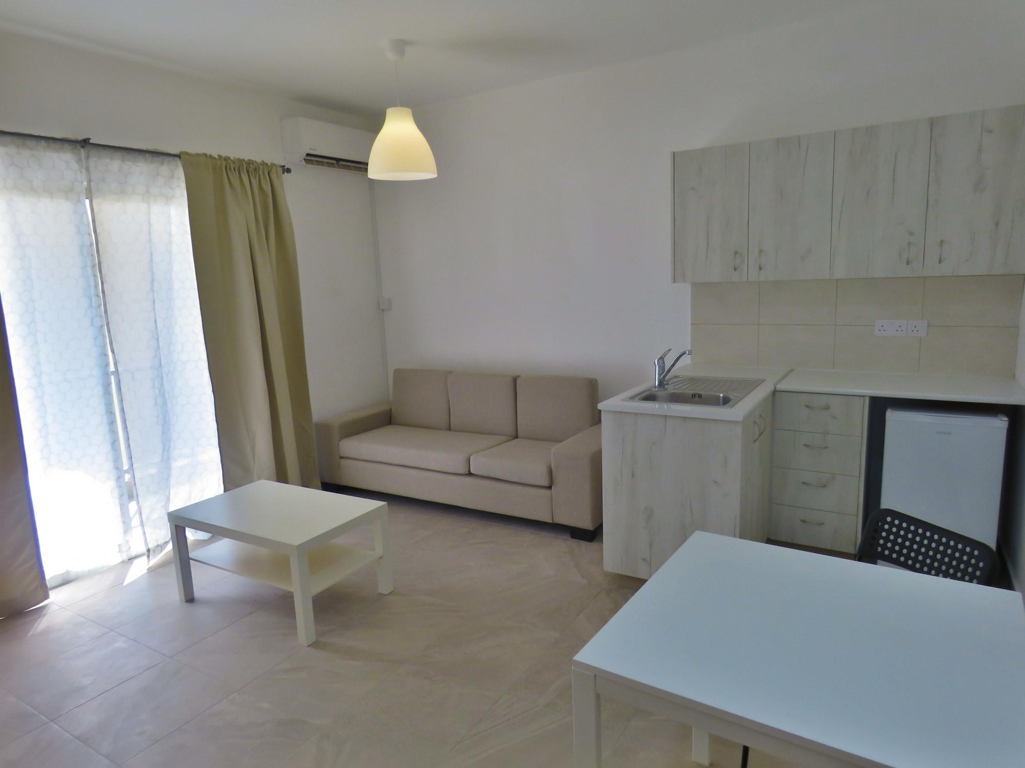 Polyxeni Hotel Apartments Limisso Esterno foto