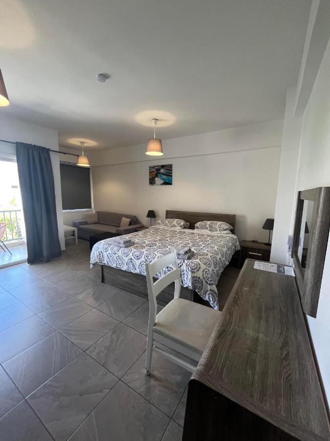 Polyxeni Hotel Apartments Limisso Esterno foto