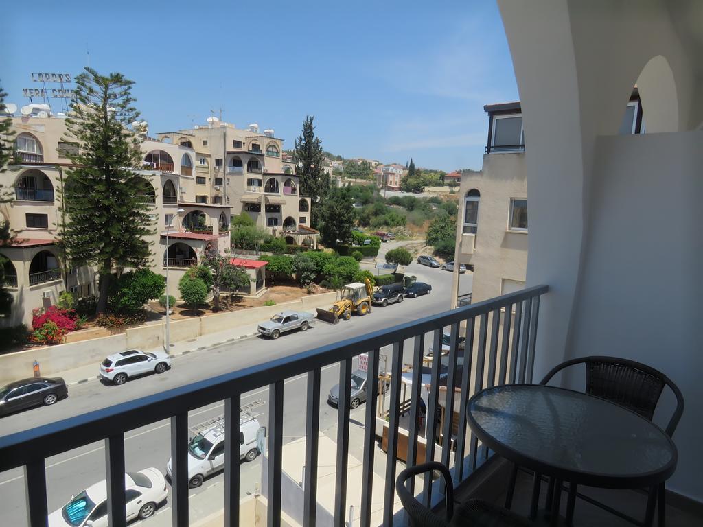 Polyxeni Hotel Apartments Limisso Esterno foto