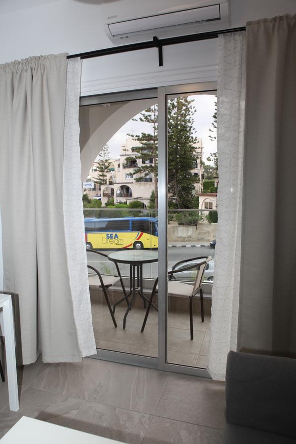 Polyxeni Hotel Apartments Limisso Esterno foto