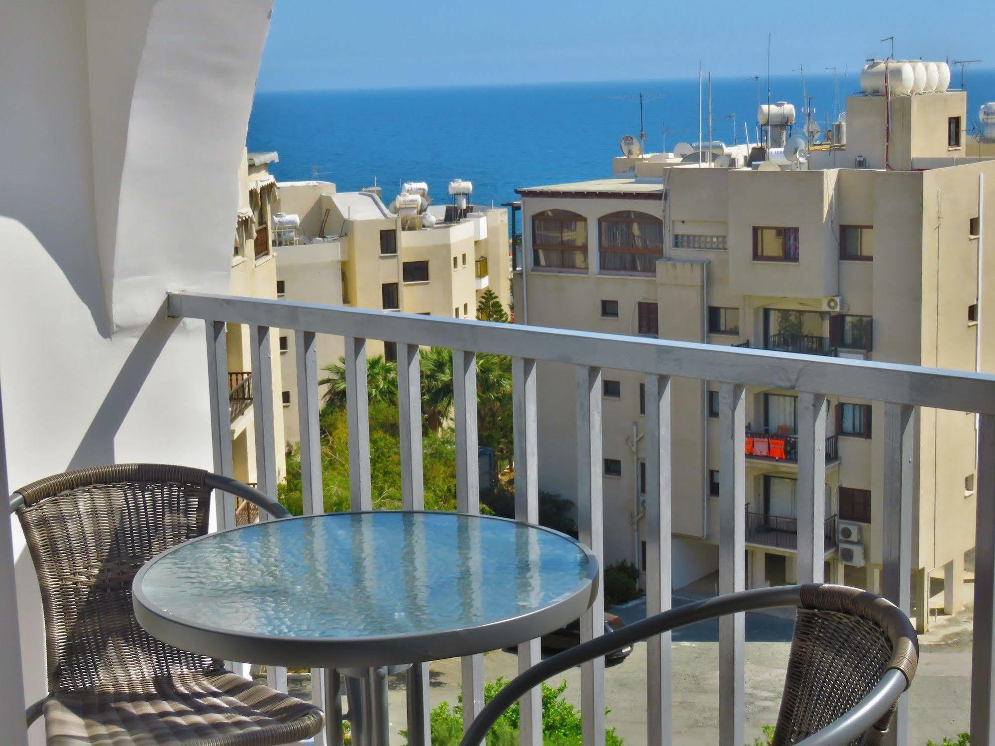 Polyxeni Hotel Apartments Limisso Esterno foto